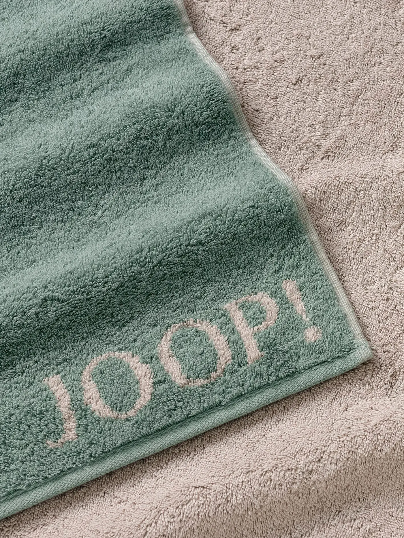 JOOP | Duschtuch Doubleface 80x150cm (Graphit) | hellgrün